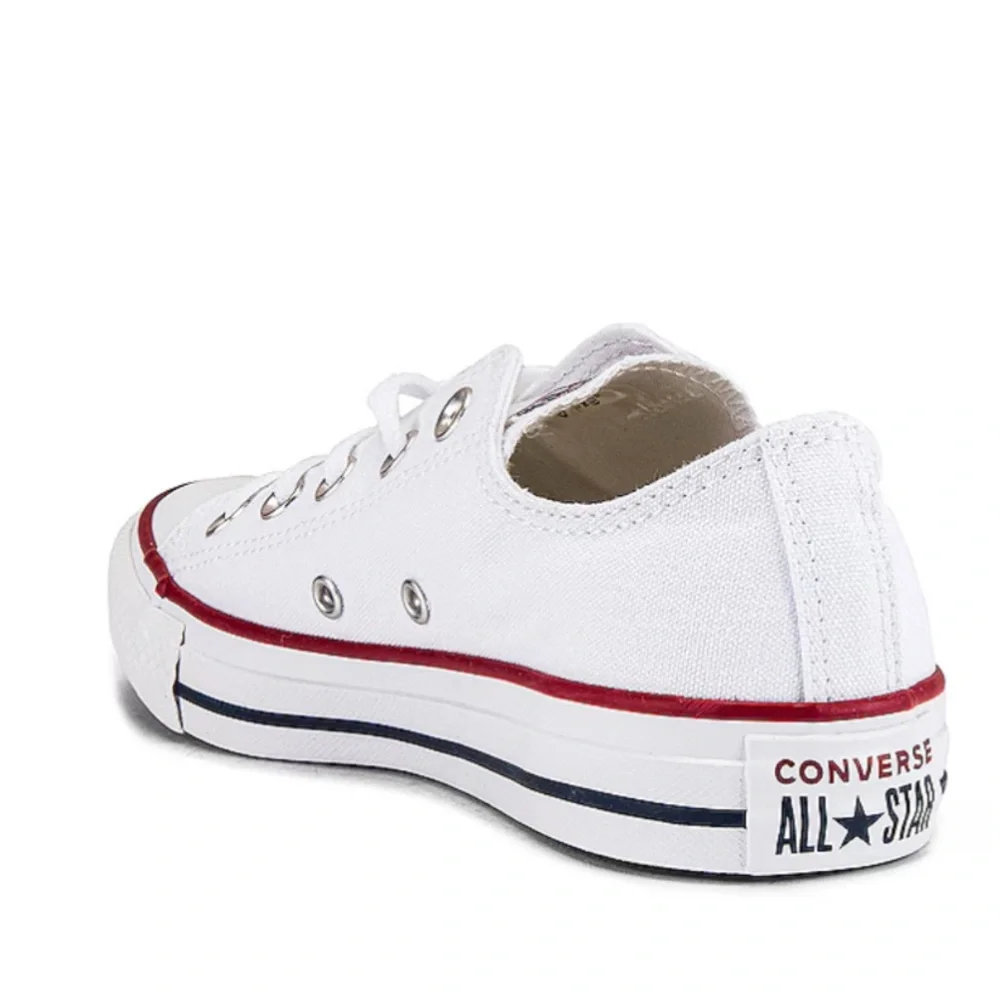 Converse Chuck Taylor All Star Sneaker in Optical White Size 7 - Picture 4 of 7